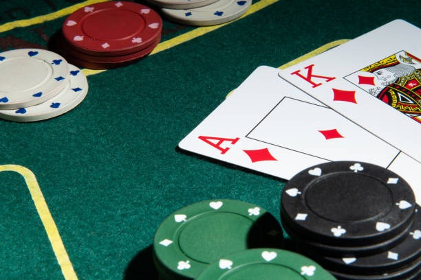 Live blackjack dealing shoe and card layout