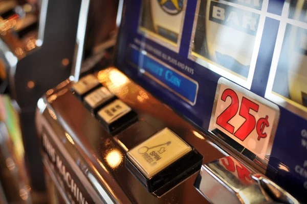 Sic Bo dice cage and betting grid